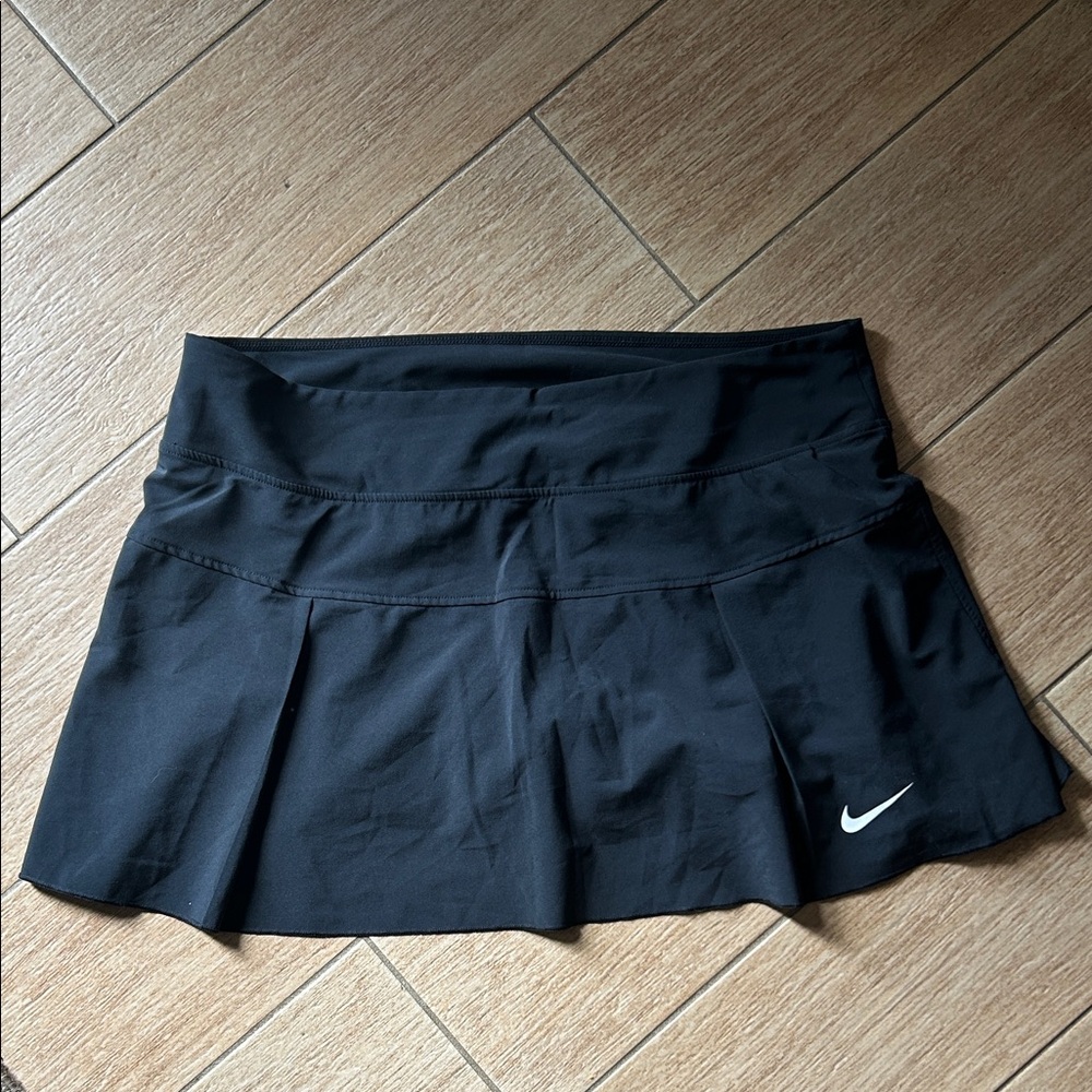 Nike Women's Black Skort